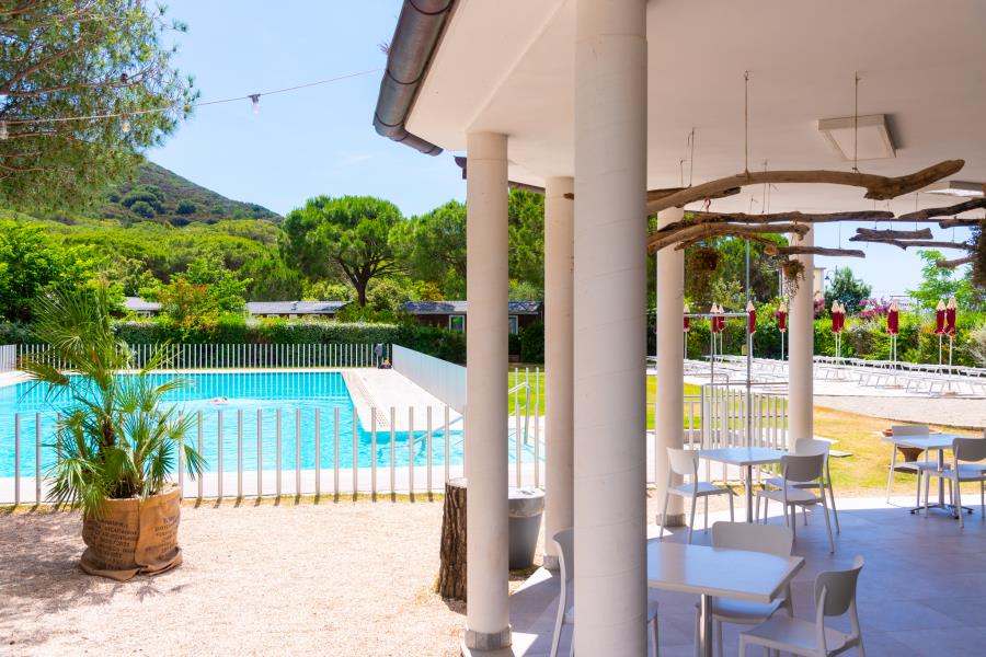 Bungalow Camping Lacona Pineta – foto 10