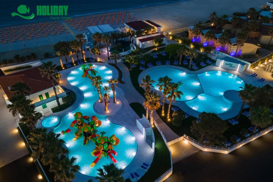 Holiday Family Village – photo 15