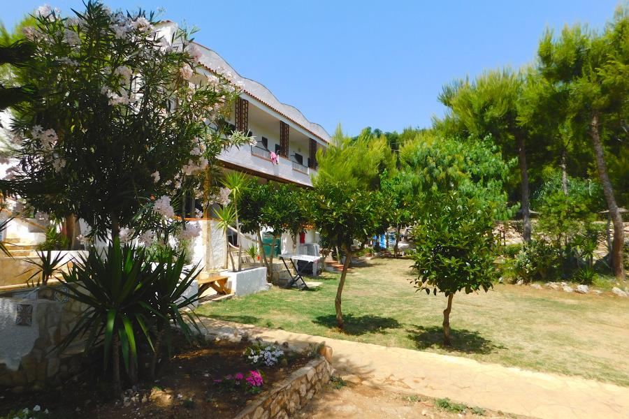 Camping Villaggio Baia San Nicola  – Foto 9