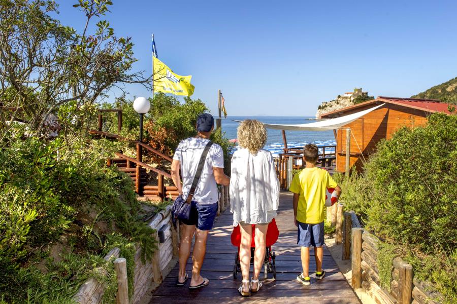 Camping Village Baia Azzurra  – foto 3